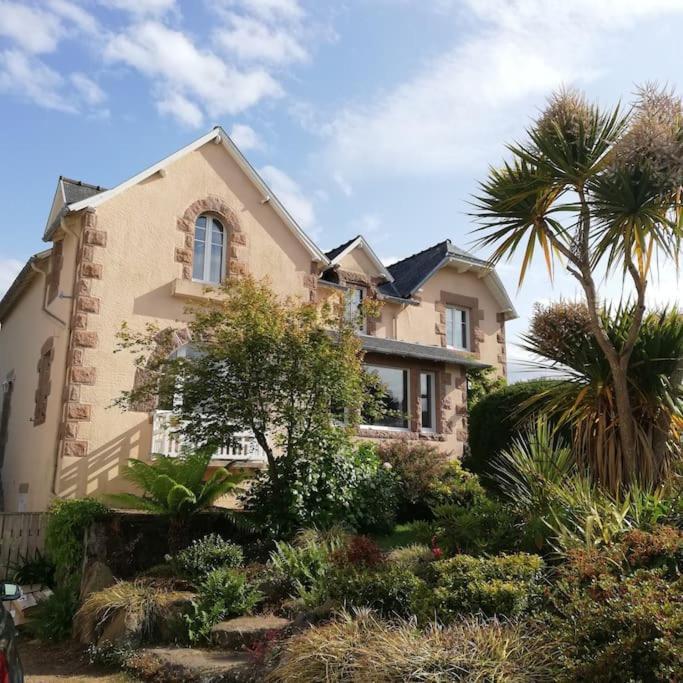 Maison - Villa Bord De Mer, Cote De Granit Rose Perros-Guirec Buitenkant foto